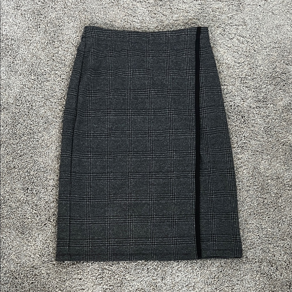 Max Studio Gray Plaid Pencil Skirt